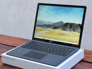 Microsoft Surface Laptop 2/ Core I5 8250U/ 8Gb Ram/ 256Gb SSD/ 13.3" PixelSense Touch!!! foto 4