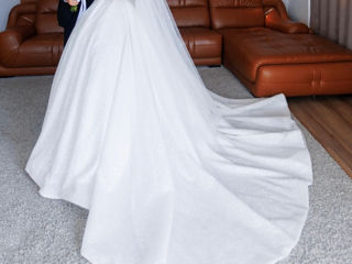 Продам свадебное платье (не венчанное) foto 1