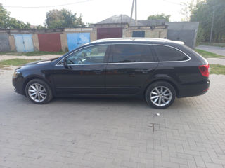 Skoda Superb foto 4