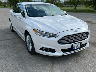 Ford Fusion foto 3