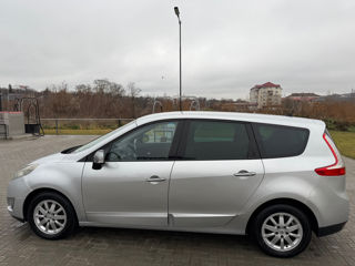 Renault Grand Scenic foto 3