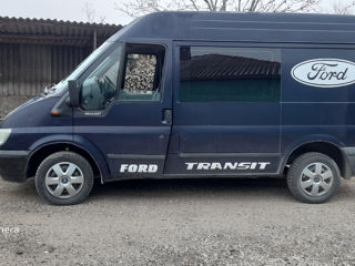 Ford Tranzit