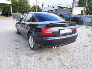 Audi A4 foto 5