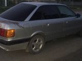 Audi 80 foto 3