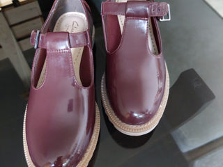 Туфли фирмы "Clarks" разм . 36