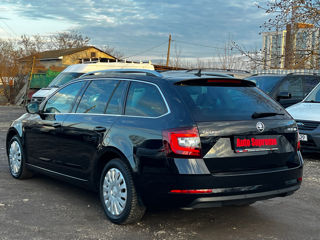 Skoda Octavia foto 4