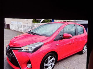 Toyota Yaris foto 2