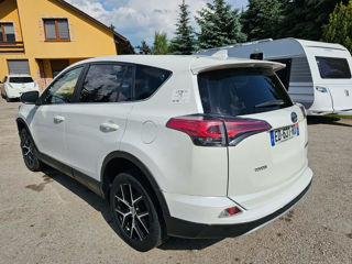 Toyota Rav 4 foto 6