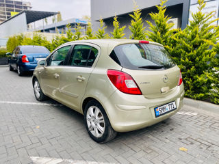 Opel Corsa foto 3