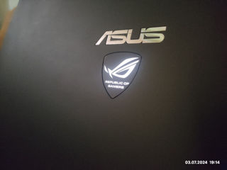 Asus Republic Of Gamers G750JS foto 2