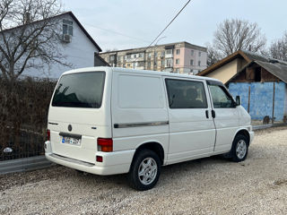 Volkswagen Transporter foto 2