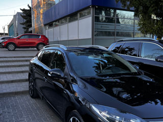 Renault Megane foto 2