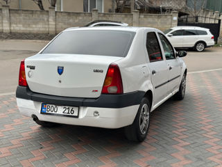 Dacia Logan foto 5