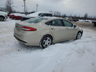 Ford Fusion foto 3