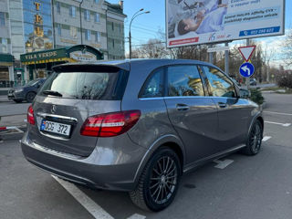 Mercedes B-Class foto 4