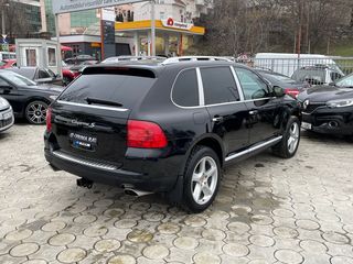 Porsche Cayenne foto 6