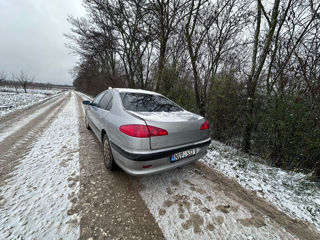 Peugeot 607 foto 4