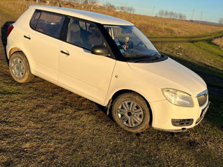 Skoda Fabia foto 2