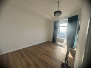 Apartament cu 4 camere, 150 m², Râșcani, Chișinău foto 2