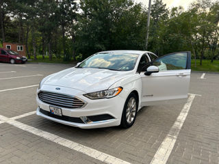 Ford Fusion foto 5