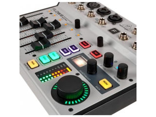 Mixer digital Behringer Flow 8- Livrare gratuita în toată Moldova. foto 8