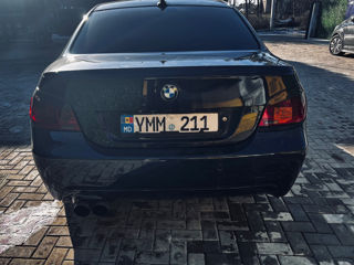 BMW 5 Series foto 10