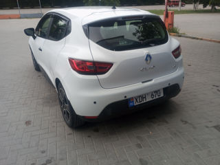 Renault Clio foto 4