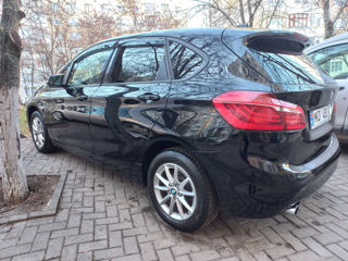 BMW 2 Series Active Tourer foto 8