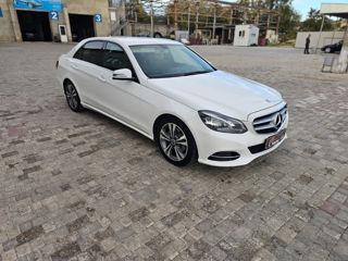 Mercedes E-Class foto 3