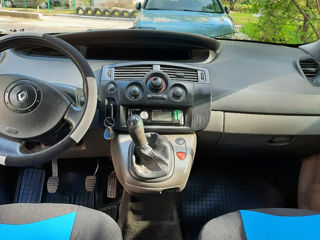 Renault Scenic foto 3