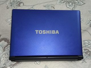 Notebook Toshiba foto 3