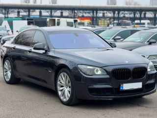 BMW 7 Series foto 4