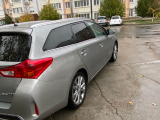 Toyota Auris foto 4