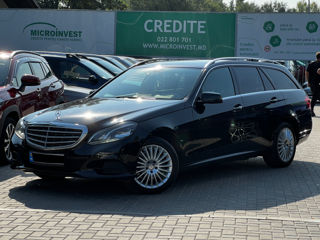 Mercedes E-Class foto 1