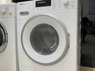 Стиральная машина Miele W1 на 8 кг  фото 0