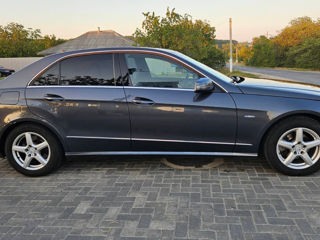 Mercedes E-Class foto 4