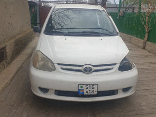 Toyota Altele foto 1