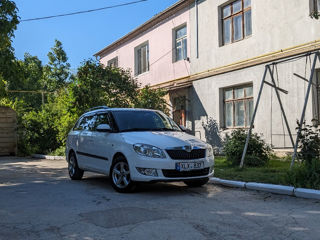 Skoda Fabia фото 2