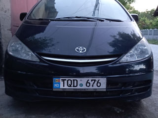 Toyota Previa foto 1