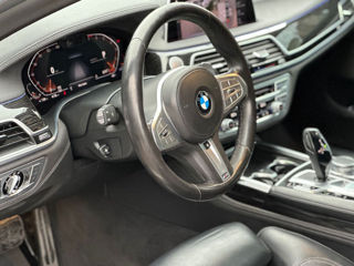 BMW 7 Series foto 6