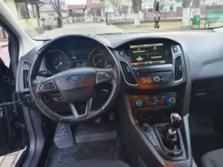 Ford Focus foto 4