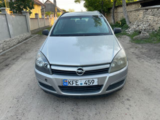 Opel Astra фото 3