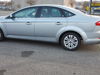 Ford Mondeo foto 4