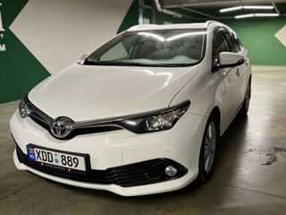 Toyota Auris foto 2