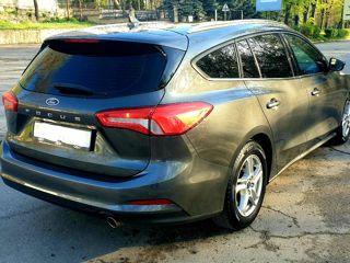 Ford Focus foto 3