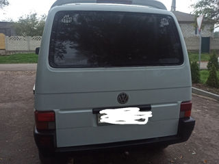 Volkswagen Transporter foto 3