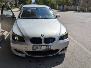 BMW 5 Series foto 5