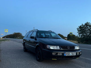 Volkswagen Passat foto 3