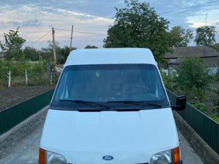 Ford ford transit foto 2