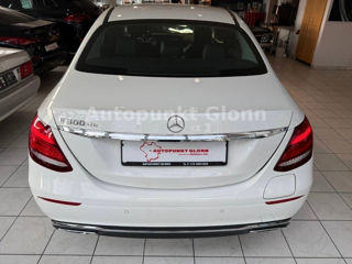 Mercedes E-Class foto 4